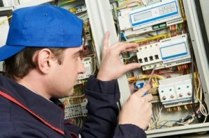 Electrician working on a electric palen